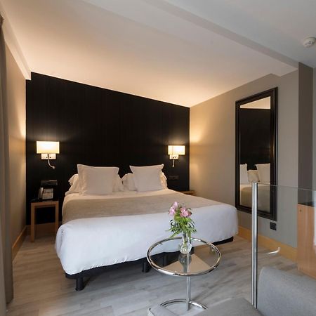 Hotel Plaza آكورونيا المظهر الخارجي الصورة