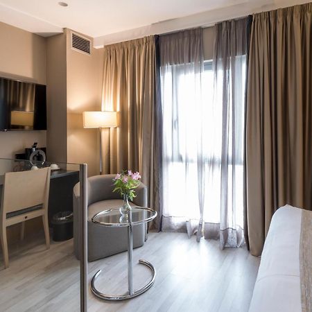 Hotel Plaza آكورونيا المظهر الخارجي الصورة