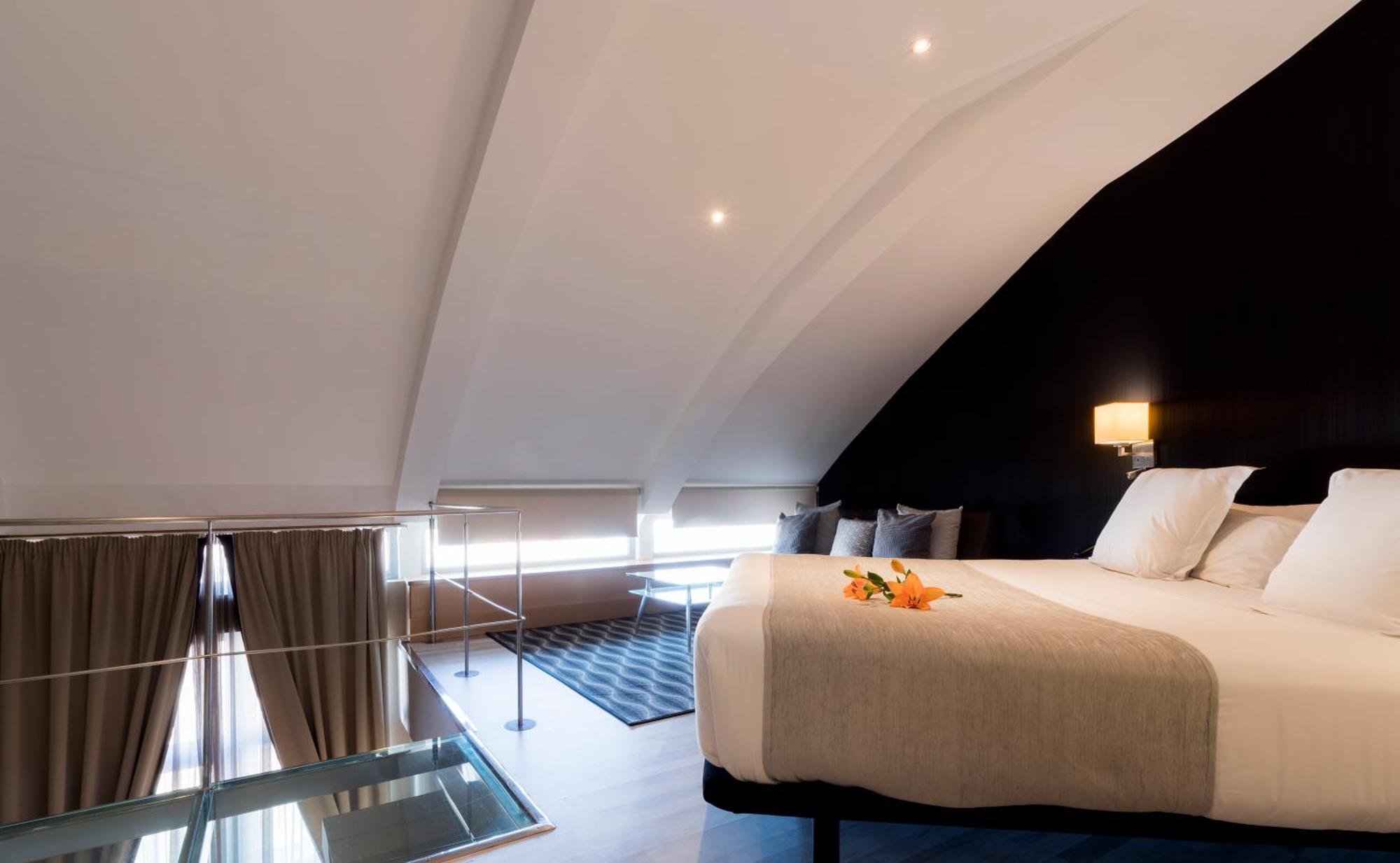 Hotel Plaza آكورونيا المظهر الخارجي الصورة